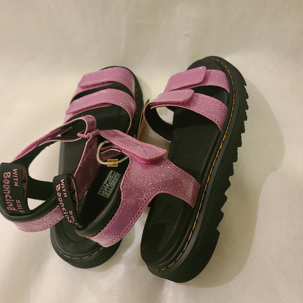 Dr Martens Girls Klairs leather Sandals in Dark Pink